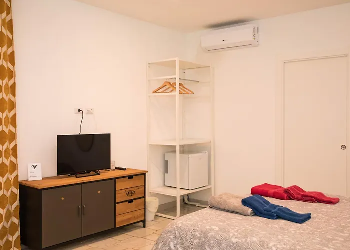 Dimore Dalle Zie Oda ve Kahvaltı 4*